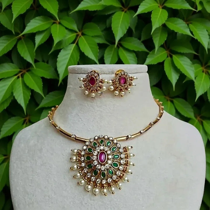 Choker set