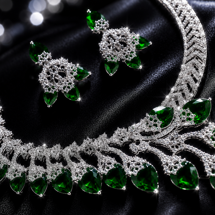 Green ad necklace set