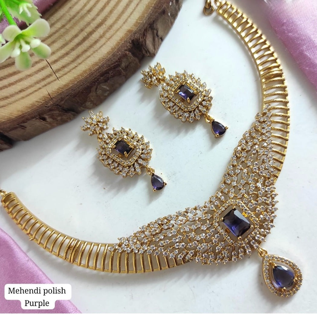 AD necklace set