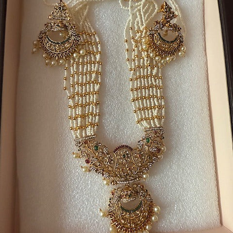 Long pearl haram