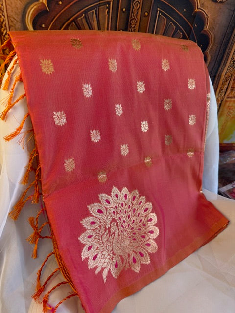 soft silk saree dual tone