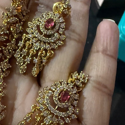 AD necklace set