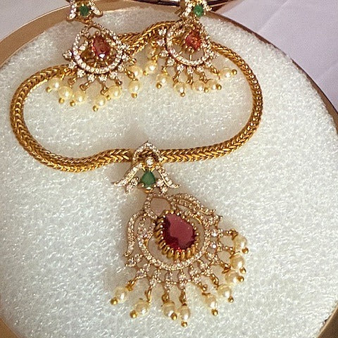 Small premium necklace