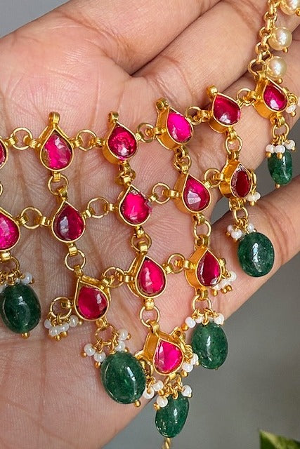 Premium pearl necklace