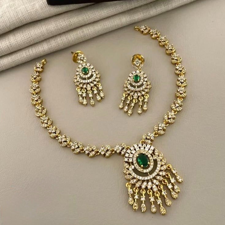 AD necklace set